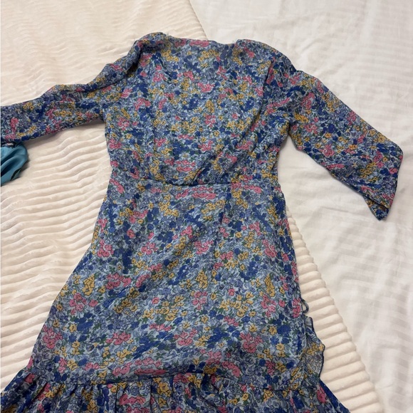 Zara Blue Floral V-Neck Ruched Mini Dress with Pink & Yellow Accents - Picture 3 of 3
